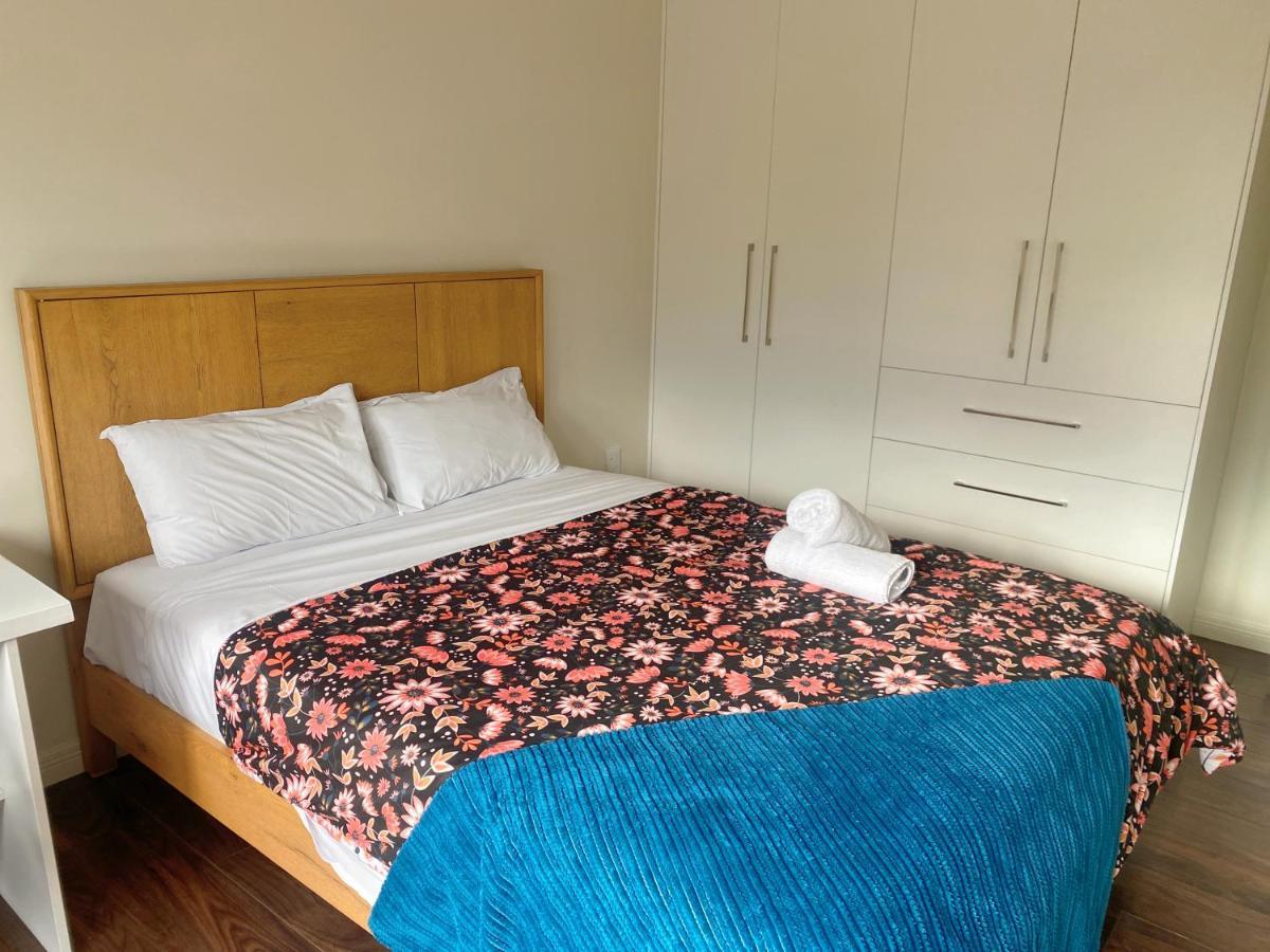 Merivale Four Bedroom House Christchurch Ngoại thất bức ảnh