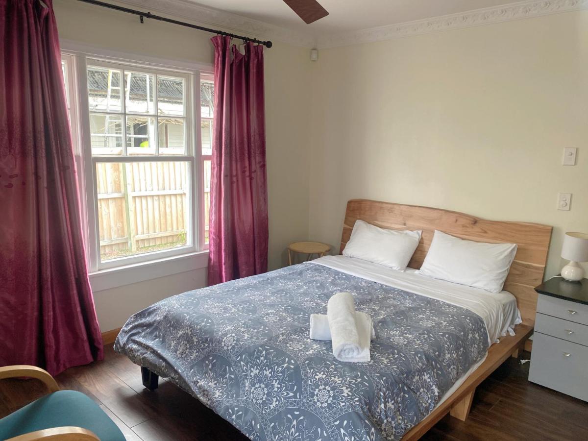 Merivale Four Bedroom House Christchurch Ngoại thất bức ảnh